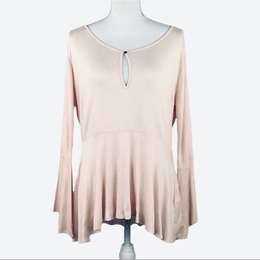 *SOLD* LUCKY BRAND | Washed Blush Bell Sleeve Top - Picture 2 of 5